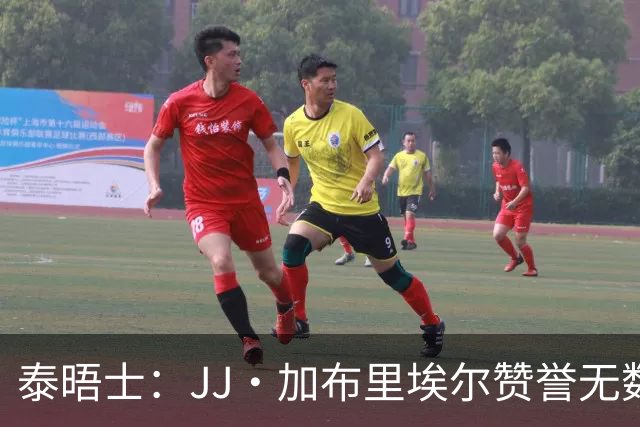 泰晤士：JJ·加布里埃尔赞誉无数却无缘一线队，家人以道曼为标杆